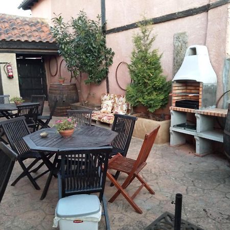 Casa Rural Dos Reales San Cristobal de Boedo Exteriör bild