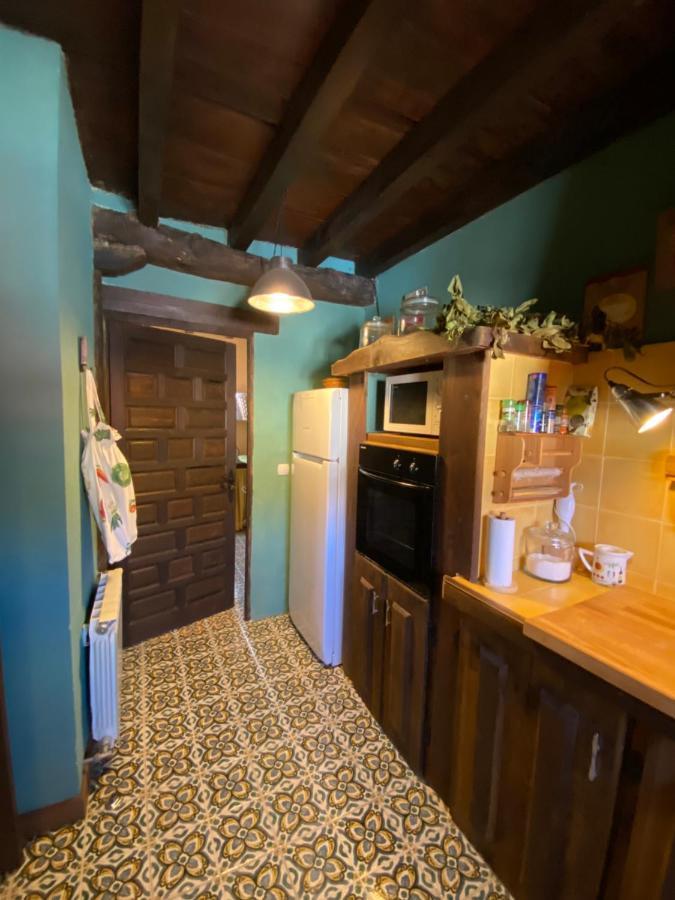 Casa Rural Dos Reales San Cristobal de Boedo Exteriör bild