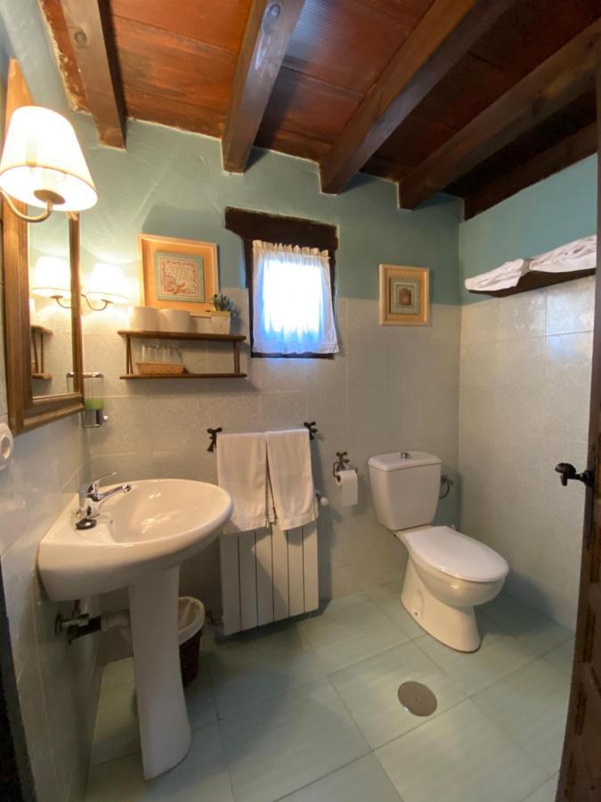 Casa Rural Dos Reales San Cristobal de Boedo Exteriör bild