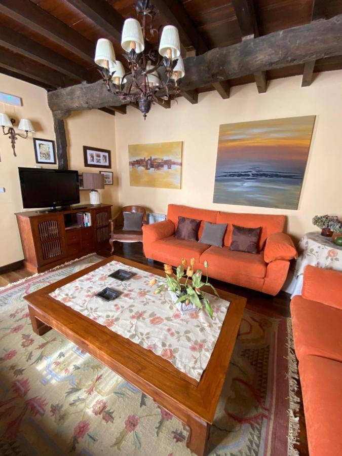 Casa Rural Dos Reales San Cristobal de Boedo Exteriör bild